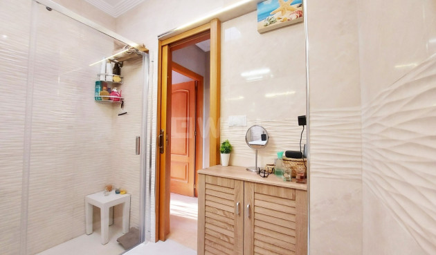 Reventa - Adosado - Torrevieja