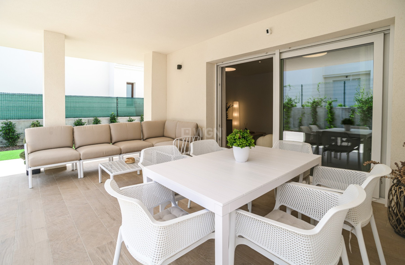 Odsprzedaż - Mieszkanie w bloku - Algorfa - Inland