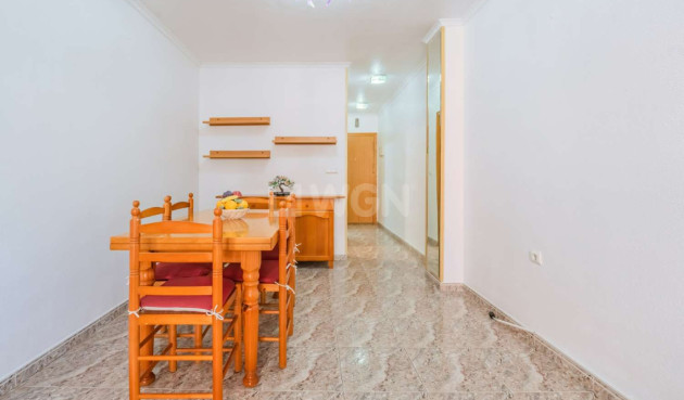 Resale - Apartment / flat - Torrevieja - Costa Blanca