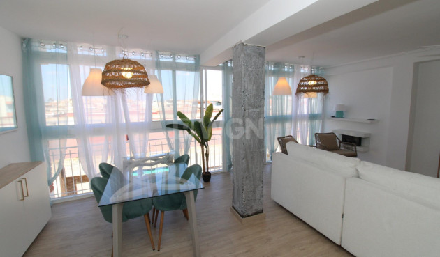 Resale - Penthouse - Lo Pagan - Villananitos