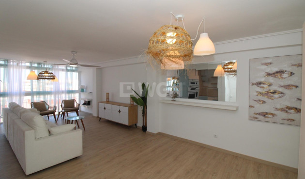 Resale - Penthouse - Lo Pagan - Villananitos