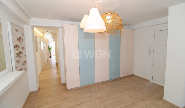 Resale - Penthouse - Lo Pagan - Villananitos