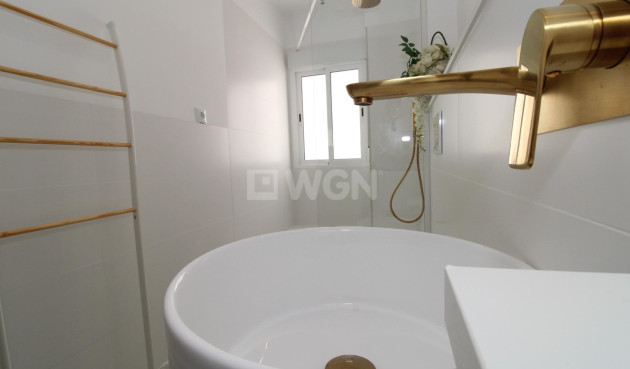 Resale - Penthouse - Lo Pagan - Villananitos