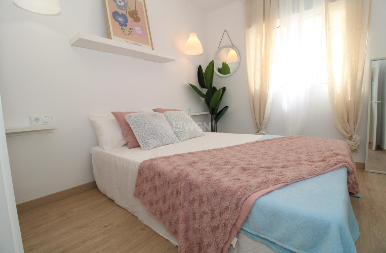 Resale - Penthouse - Lo Pagan - Villananitos