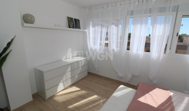 Resale - Penthouse - Lo Pagan - Villananitos