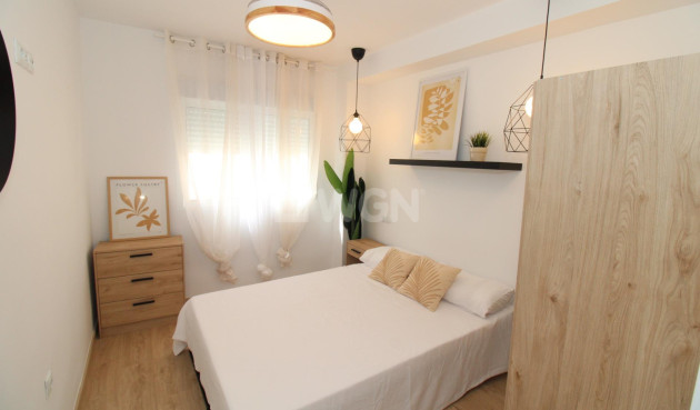 Resale - Penthouse - Lo Pagan - Villananitos