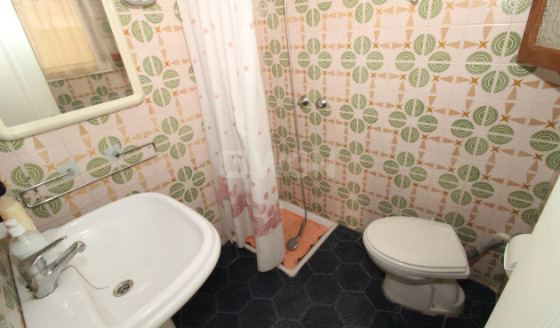 Wiederverkauf - Wohnung - Lo Pagan - LA PUNTICA