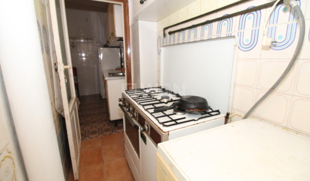 Wiederverkauf - Wohnung - Lo Pagan - LA PUNTICA