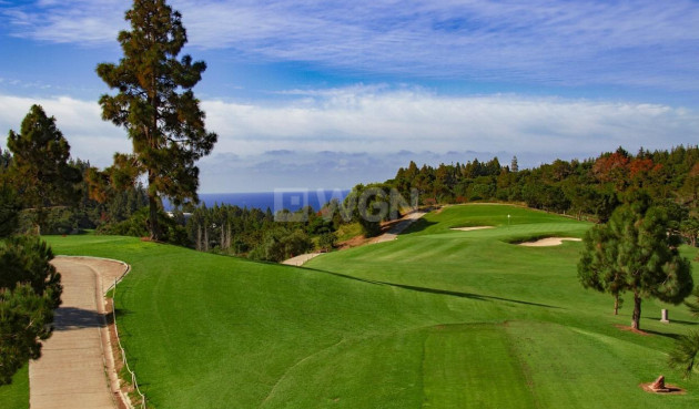 Nowy budynek - Daszek - Mijas - Hipódromo Costa del Sol