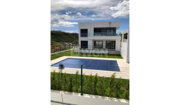 Obra nueva - Villa - Manilva - La Duquesa