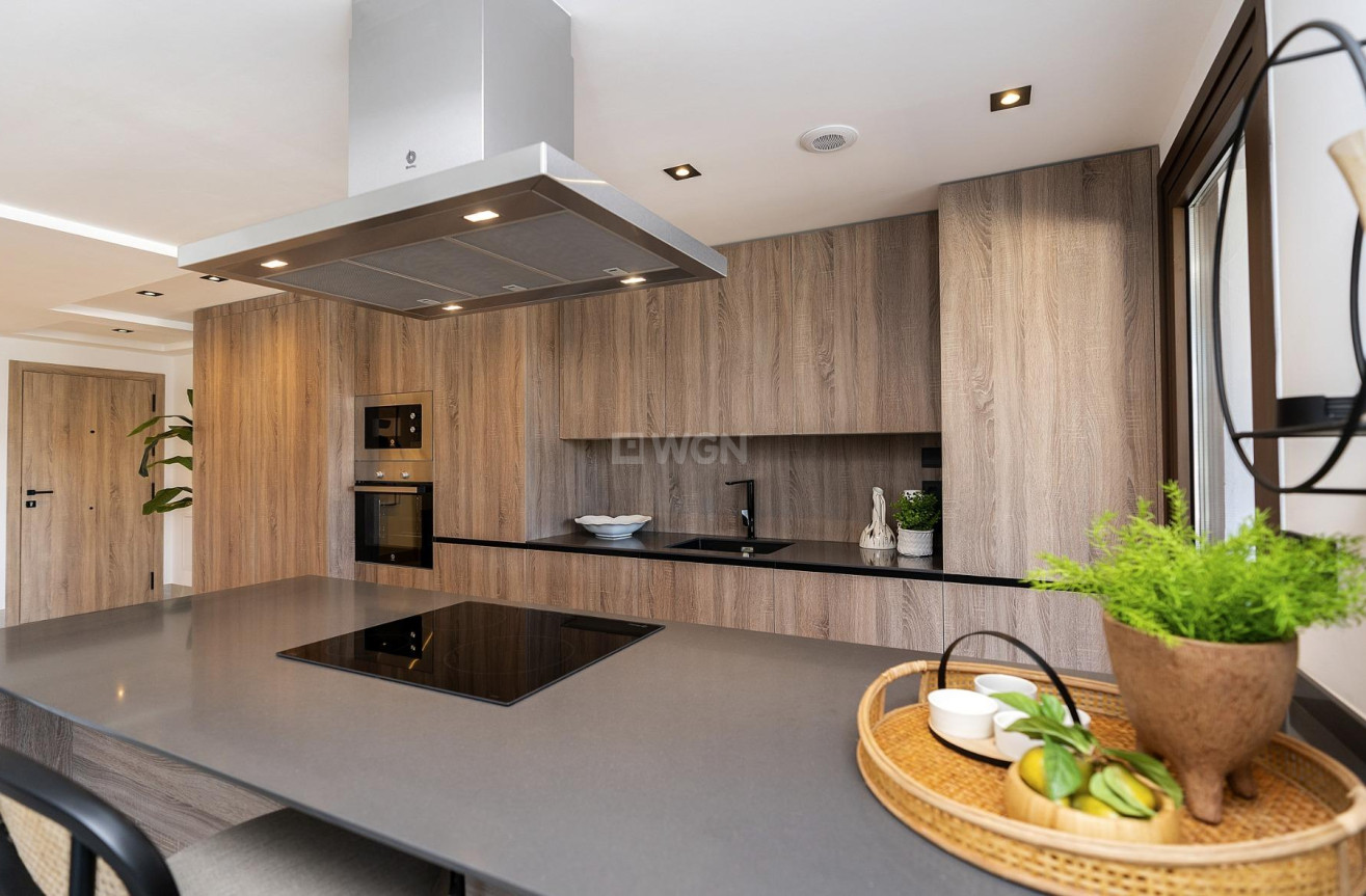 Nowy budynek - Mieszkanie w bloku - Istán - Cerros De Los Lagos