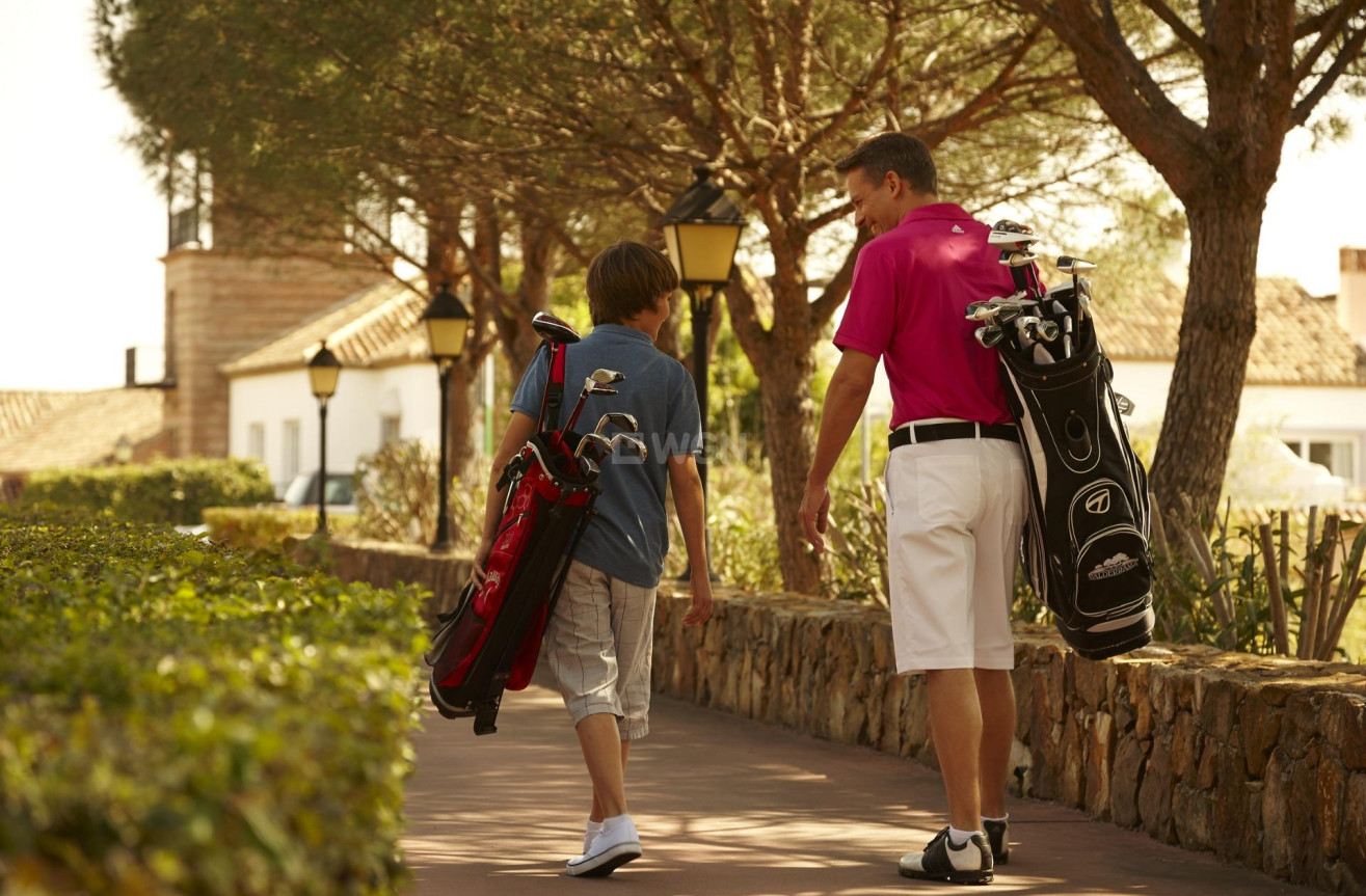 Nowy budynek - Kamienica - Mijas - La Cala Golf