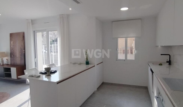 Resale - Apartment / flat - Torrevieja - Torreblanca