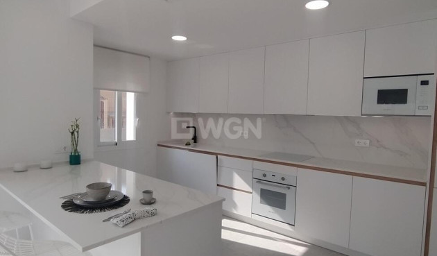 Resale - Apartment / flat - Torrevieja - Torreblanca