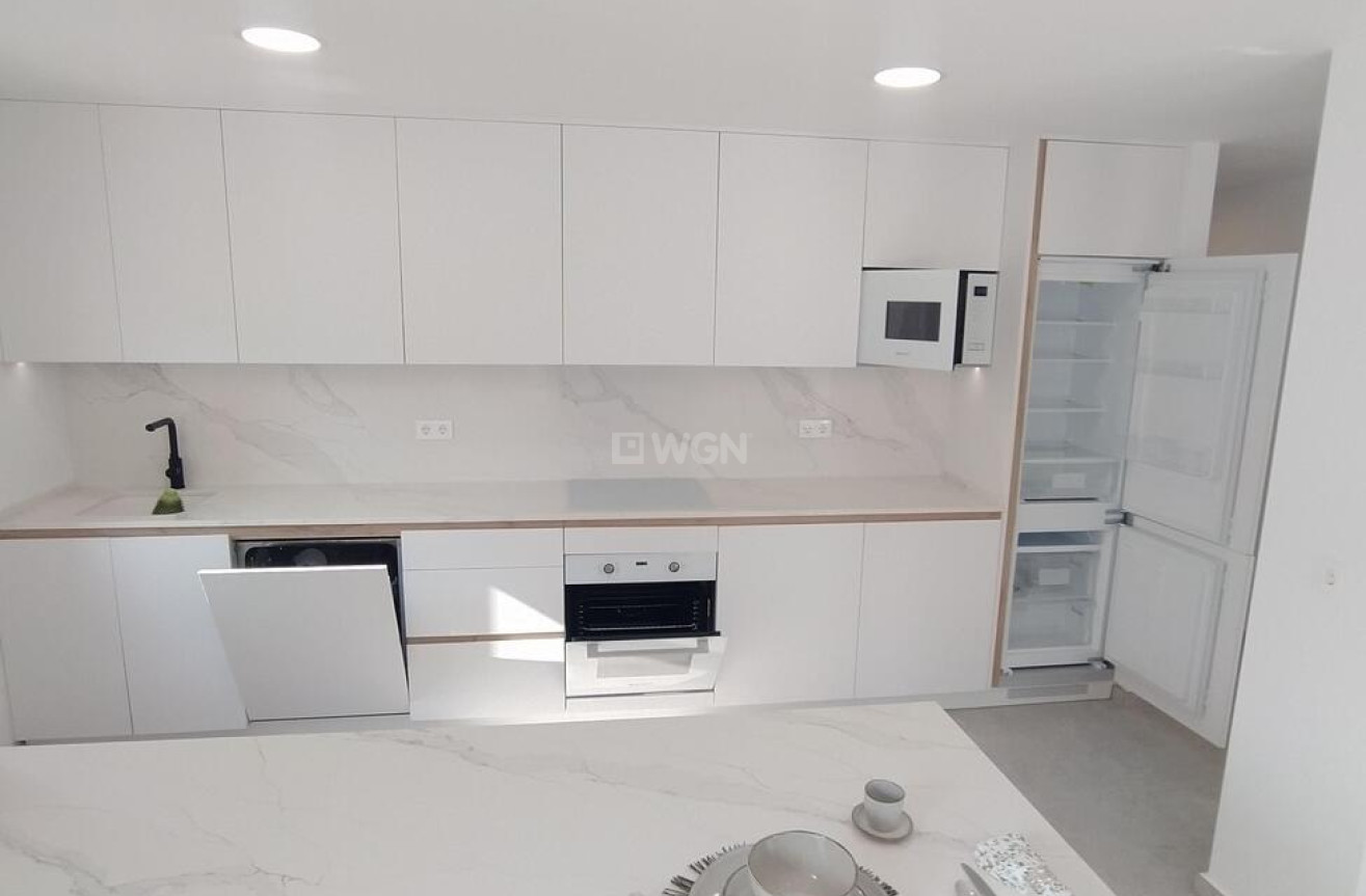 Resale - Apartment / flat - Torrevieja - Torreblanca