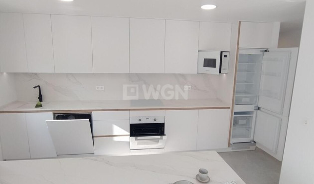 Resale - Apartment / flat - Torrevieja - Torreblanca