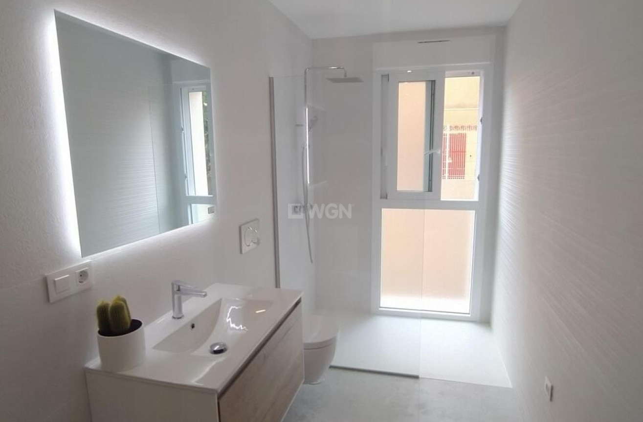 Resale - Apartment / flat - Torrevieja - Torreblanca