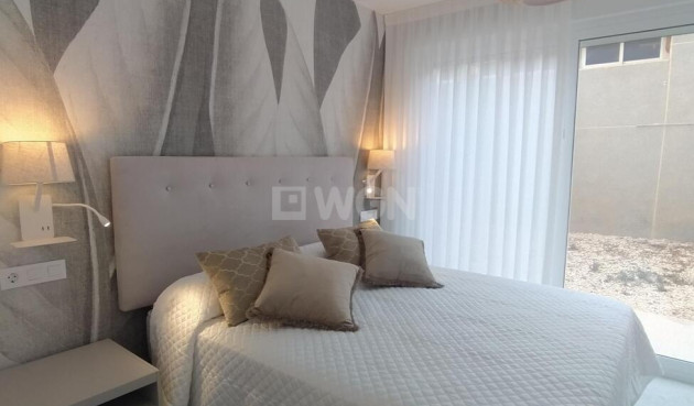 Resale - Apartment / flat - Torrevieja - Torreblanca