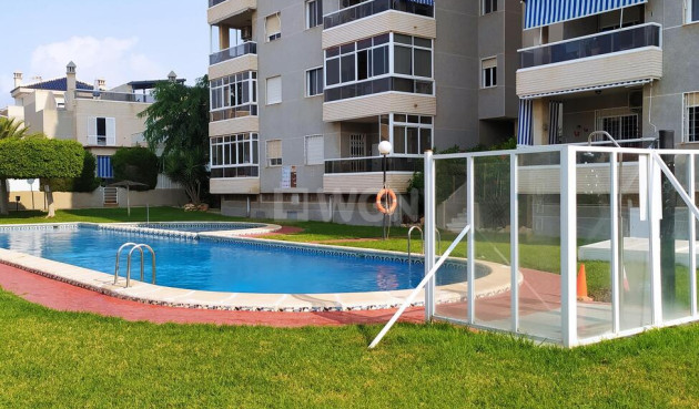 Resale - Apartment / flat - Torrevieja - Torreblanca
