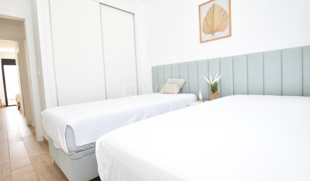 Odsprzedaż - Mieszkanie w bloku - Torrevieja - Costa Blanca