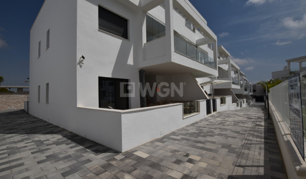 Odsprzedaż - Mieszkanie w bloku - Torrevieja - Costa Blanca