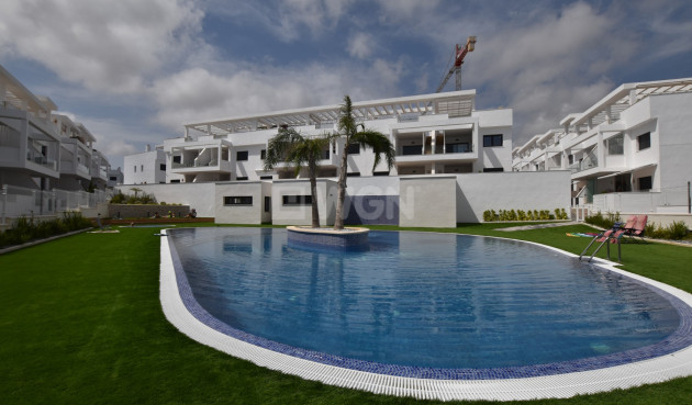 Odsprzedaż - Mieszkanie w bloku - Torrevieja - Costa Blanca