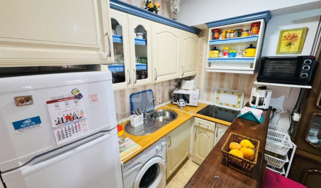 Resale - Apartment / flat - La Mata - Costa Blanca