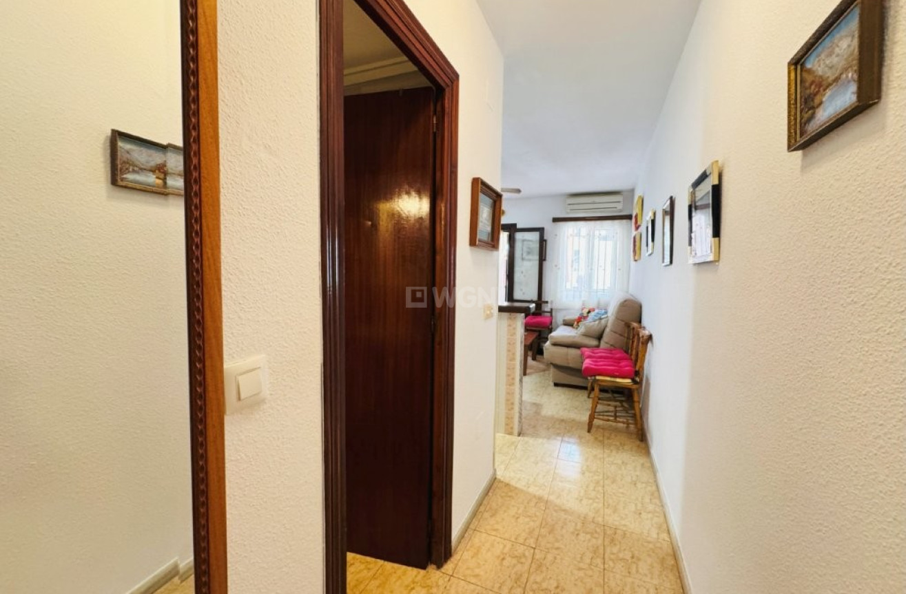 Resale - Apartment / flat - La Mata - Costa Blanca
