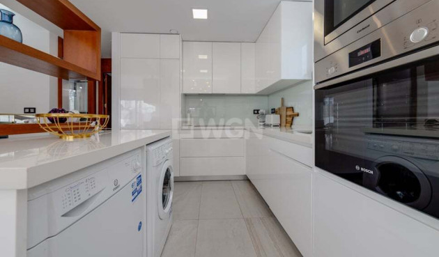 Resale - Villa - El Raso - Guardamar del Segura