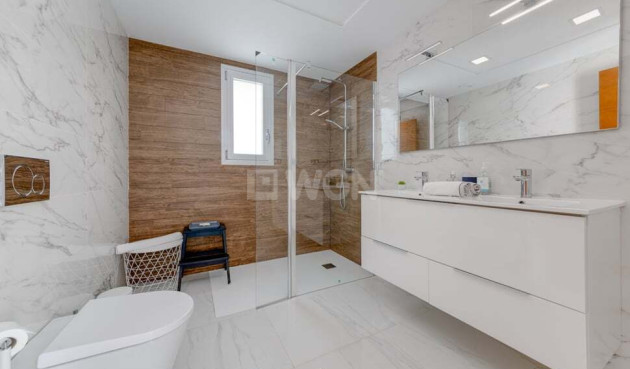 Resale - Villa - El Raso - Guardamar del Segura