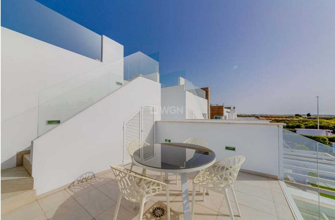 Resale - Villa - El Raso - Guardamar del Segura