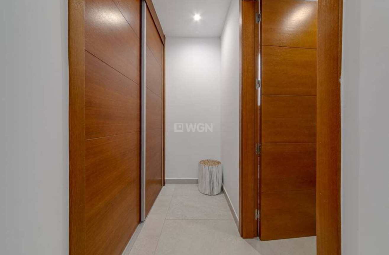 Resale - Villa - El Raso - Guardamar del Segura