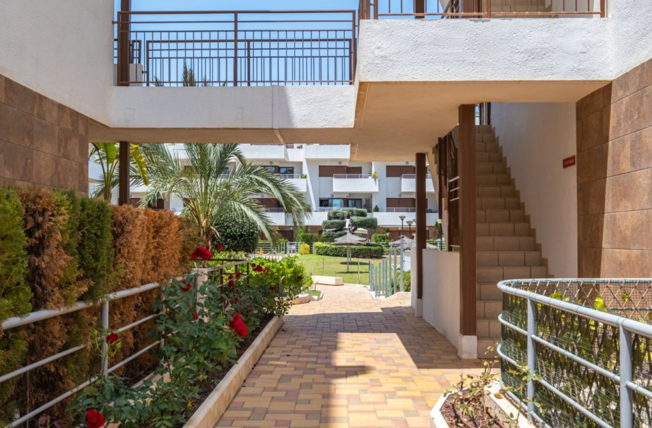 Wiederverkauf - Wohnung - Orihuela Costa - Costa Blanca