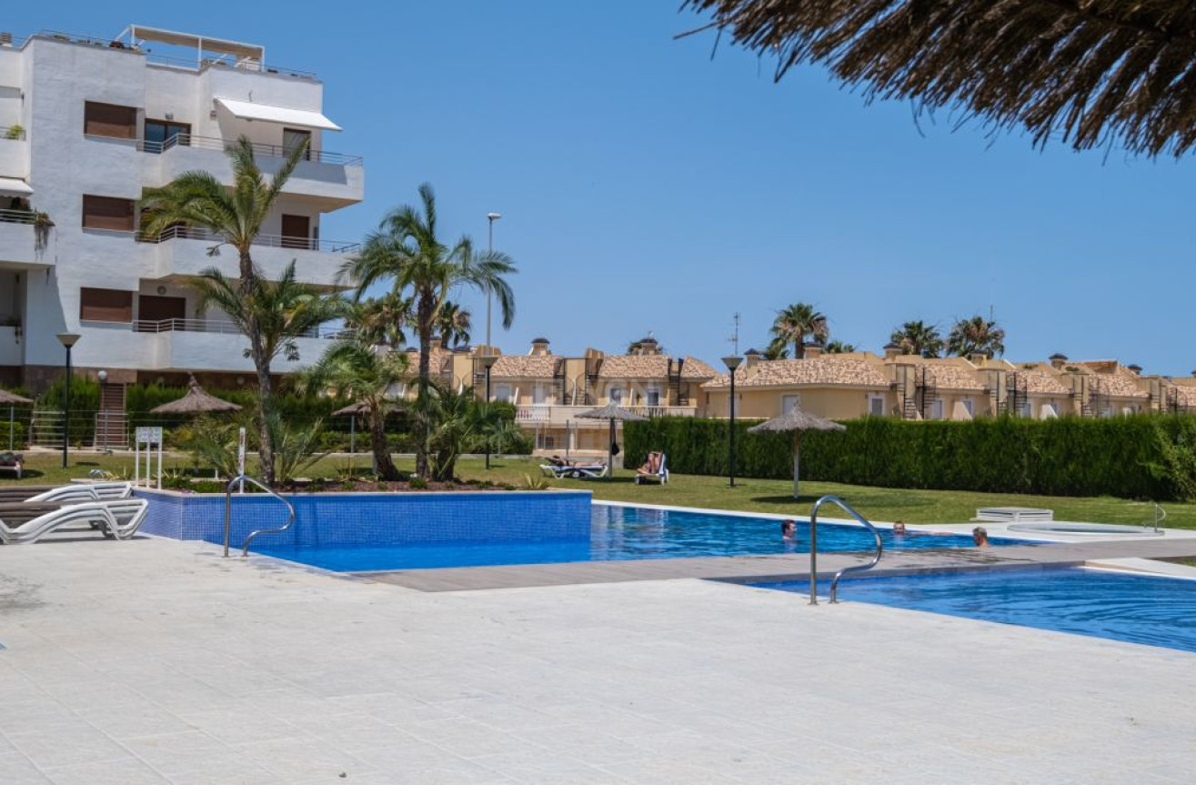 Wiederverkauf - Wohnung - Orihuela Costa - Costa Blanca