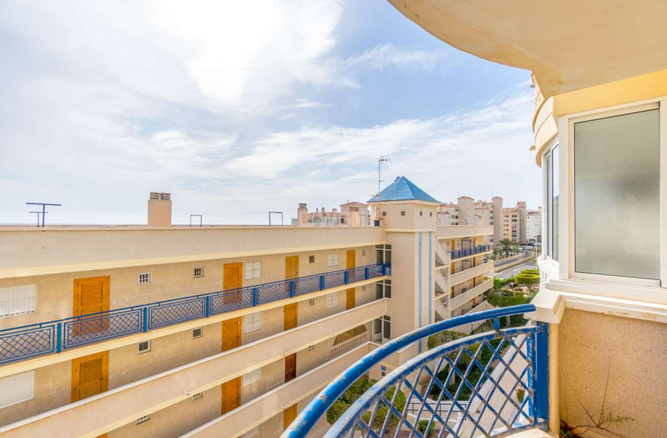 Resale - Apartment / flat - Arenales del Sol - Costa Blanca