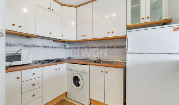 Resale - Apartment / flat - Arenales del Sol - Costa Blanca