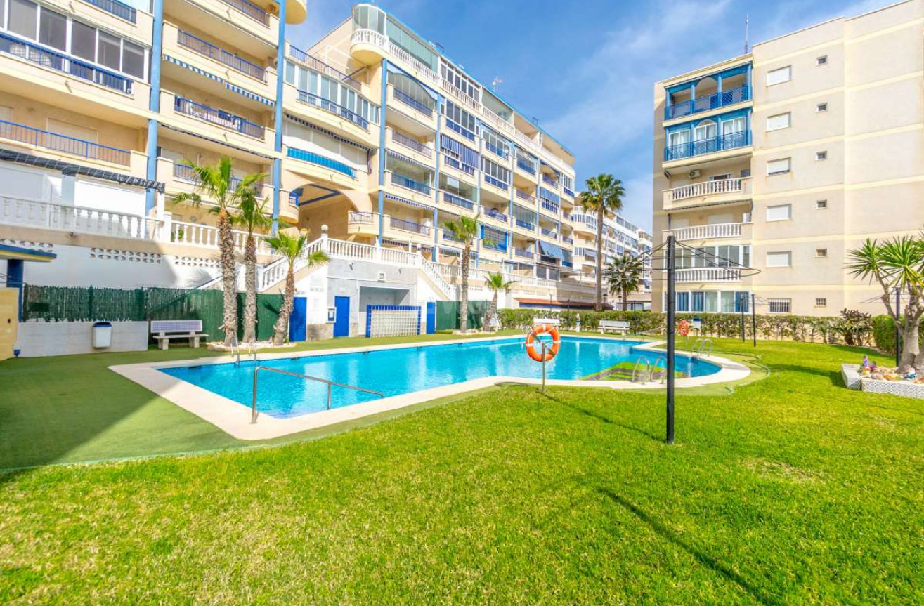 Resale - Apartment / flat - Arenales del Sol - Costa Blanca