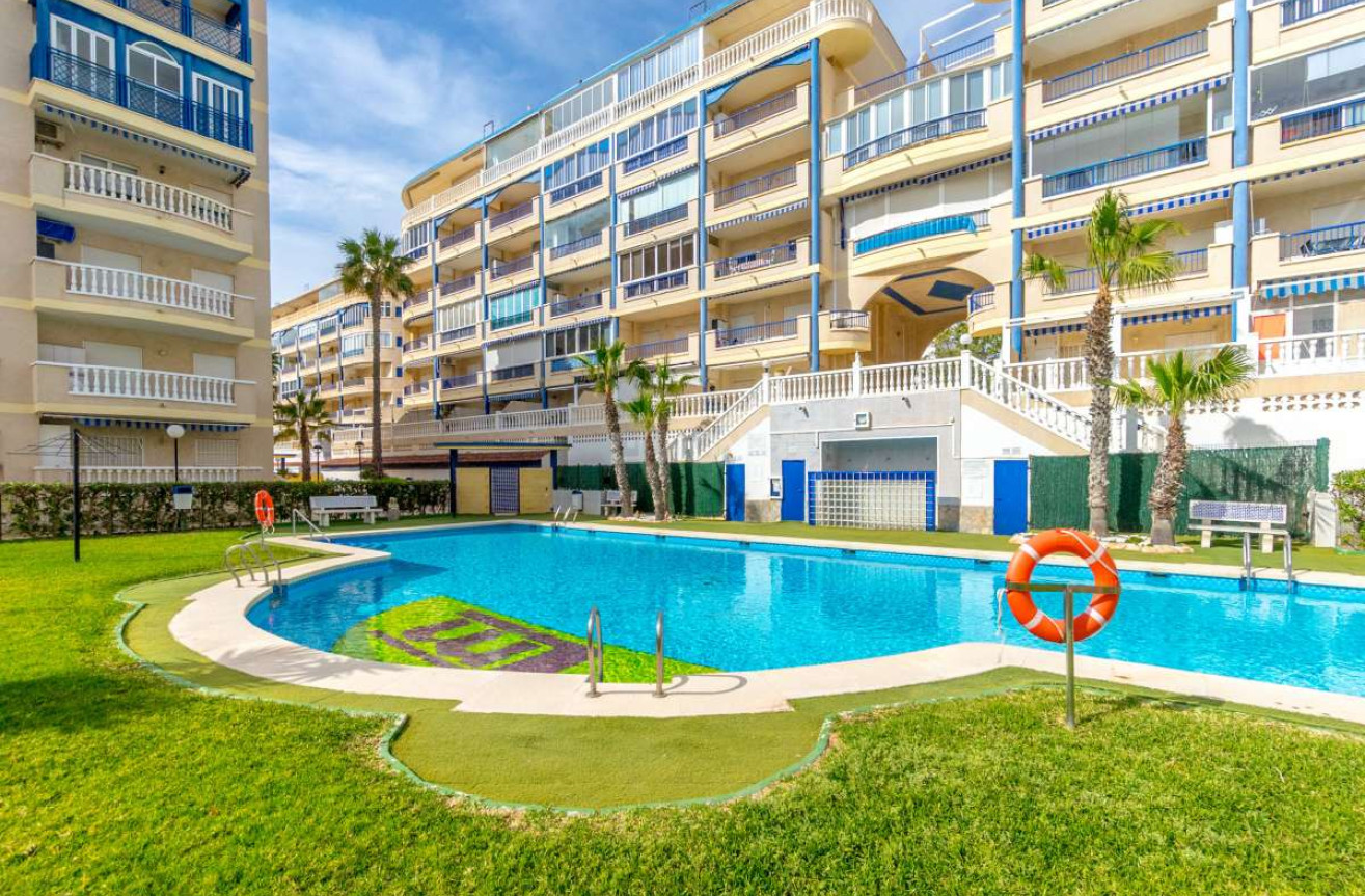 Resale - Apartment / flat - Arenales del Sol - Costa Blanca