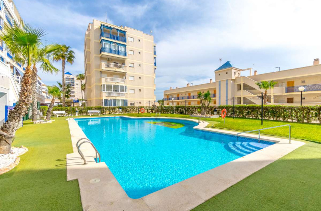 Resale - Apartment / flat - Arenales del Sol - Costa Blanca