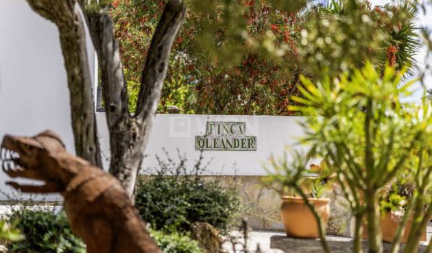 Odsprzedaż - Villa - Murla - Inland