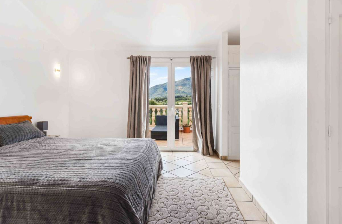 Odsprzedaż - Villa - Murla - Inland