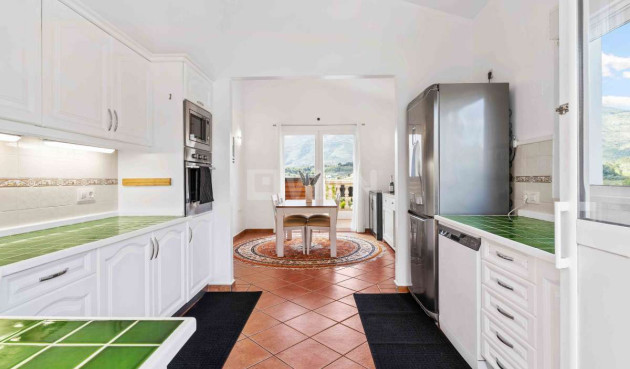 Odsprzedaż - Villa - Murla - Inland