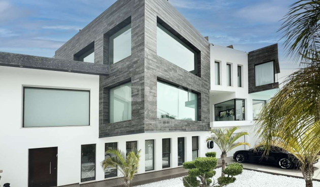 Odsprzedaż - Villa - Jávea - Costa Blanca