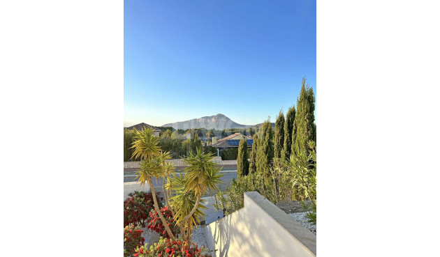 Odsprzedaż - Villa - Jávea - Costa Blanca