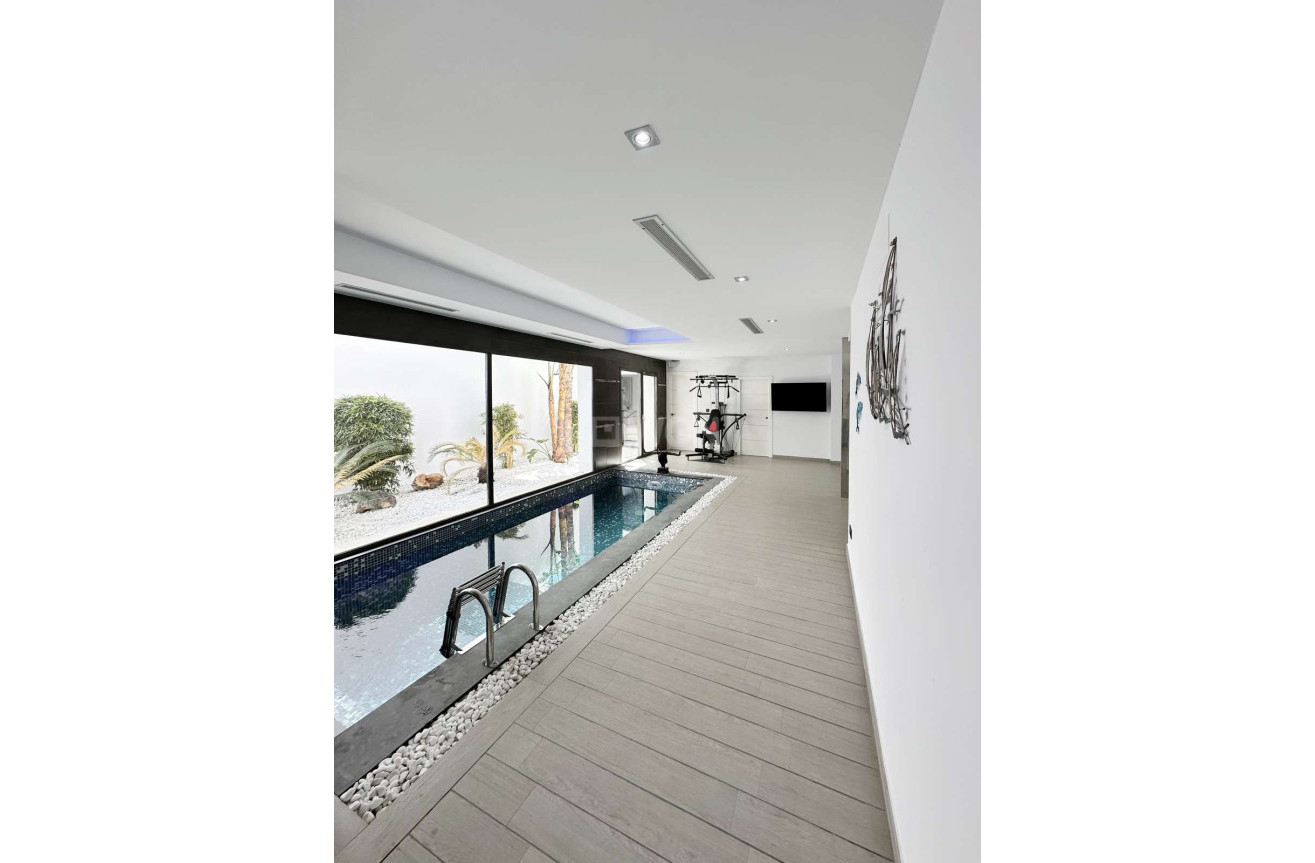 Odsprzedaż - Villa - Jávea - Costa Blanca