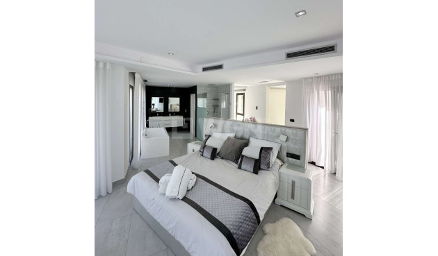 Odsprzedaż - Villa - Jávea - Costa Blanca