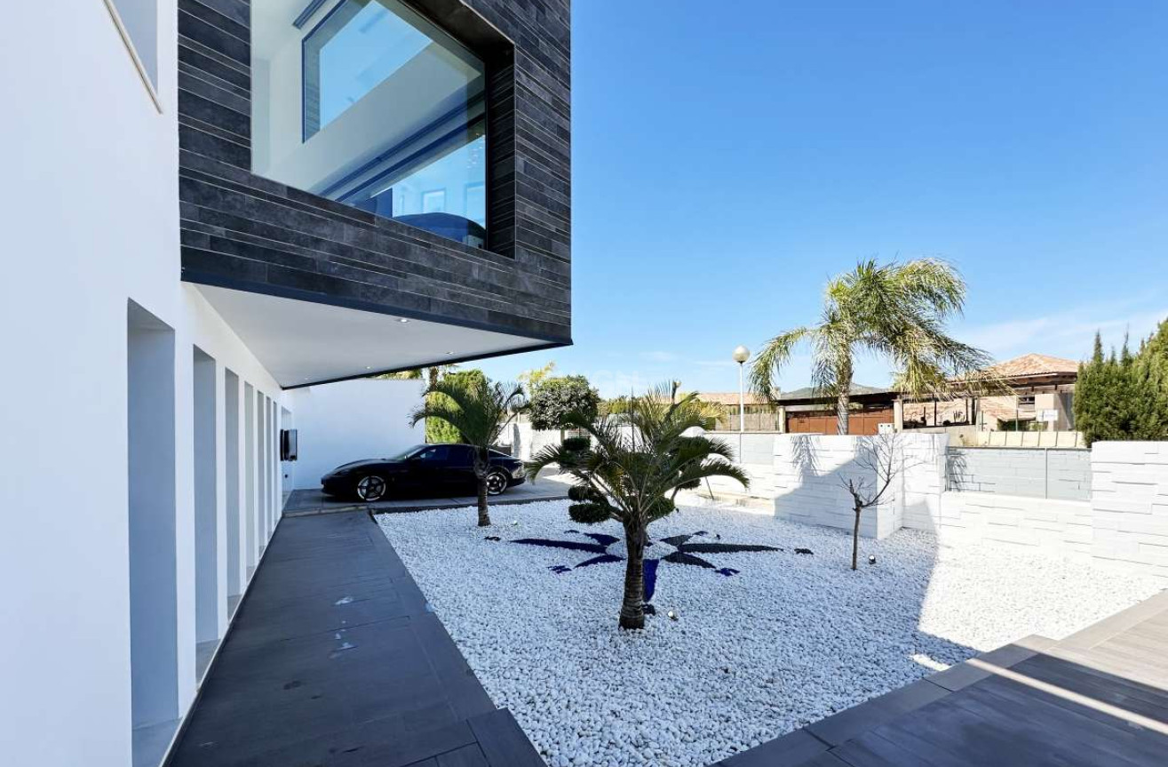 Odsprzedaż - Villa - Jávea - Costa Blanca