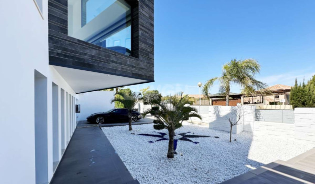 Odsprzedaż - Villa - Jávea - Costa Blanca