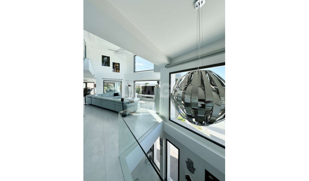 Odsprzedaż - Villa - Jávea - Costa Blanca