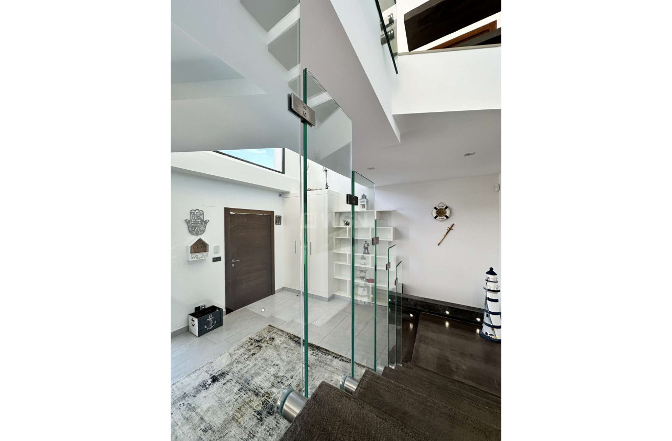 Odsprzedaż - Villa - Jávea - Costa Blanca